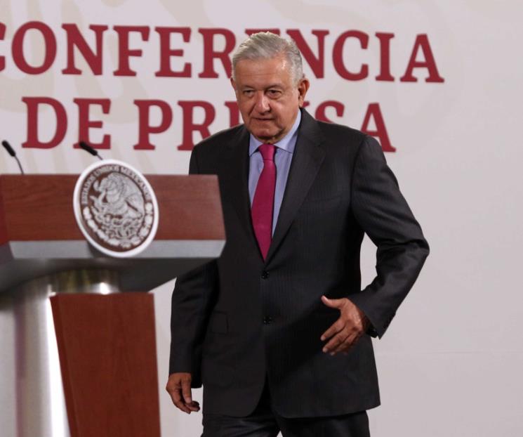 AMLO ríe de su risa diabólica