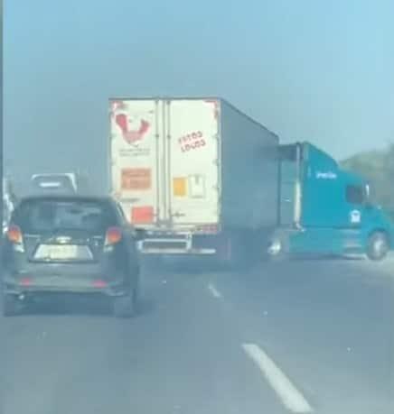 Trailero drogado causa destrozos en Libramiento