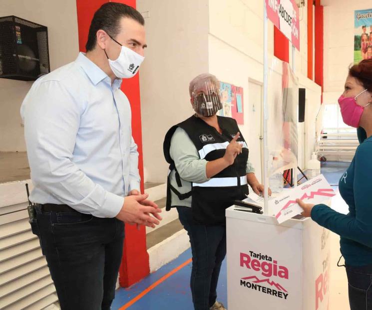 Se aproxima Monterrey 40 mil Tarjetas Regias entregadas