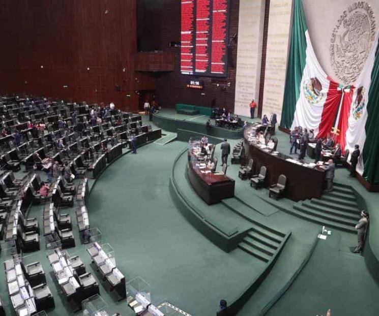 Avala comparecencias de 19 funcionarios federales