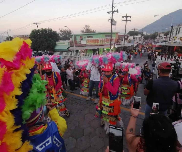 Inician peregrinaciones sin acatar del todo medidas