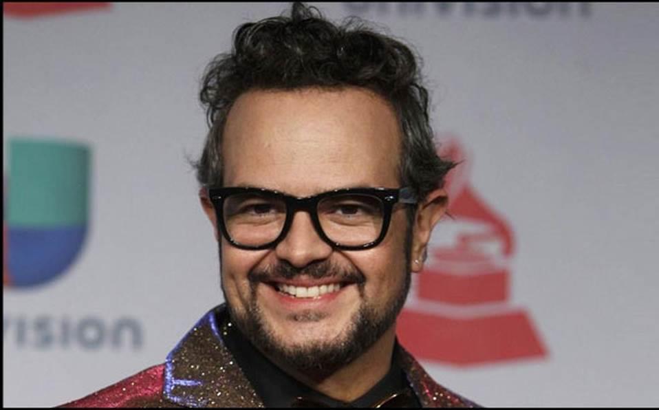 Aleks Syntek alza la voz por sus hijos Aleks Syntek alza la voz por sus hijos