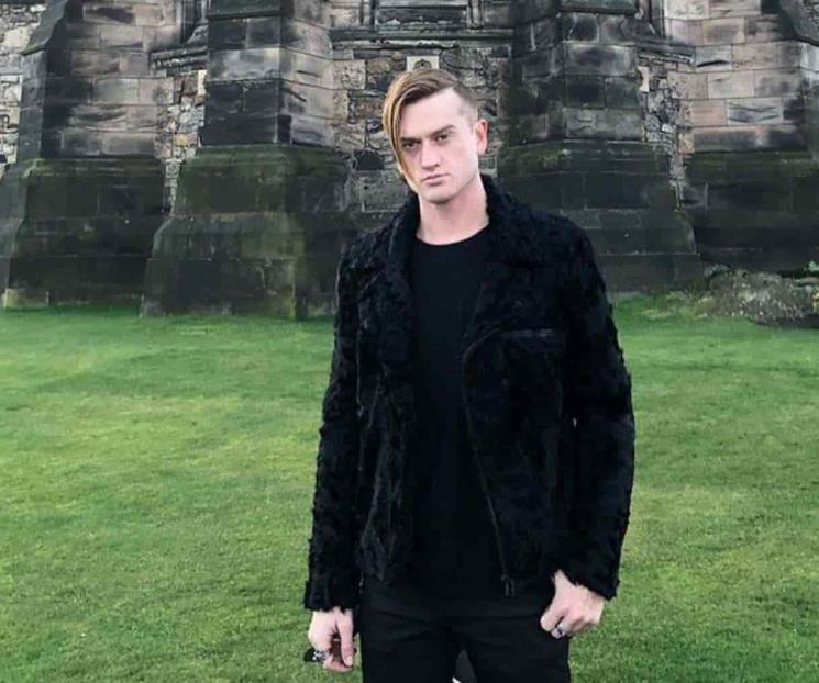 Muere a los 30 años el actor Eddie Hassell Muere a los 30 años el actor Eddie Hassell