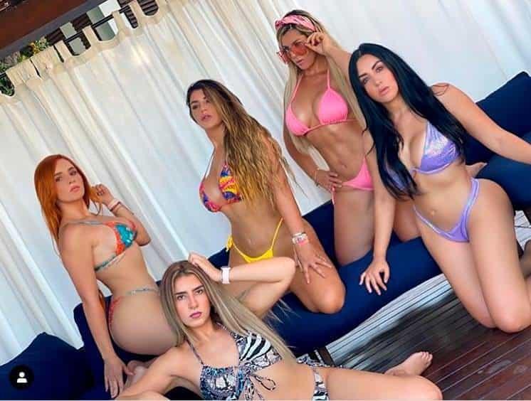 Mariana González presume belleza de sus hermanas Mariana González presume belleza de sus hermanas