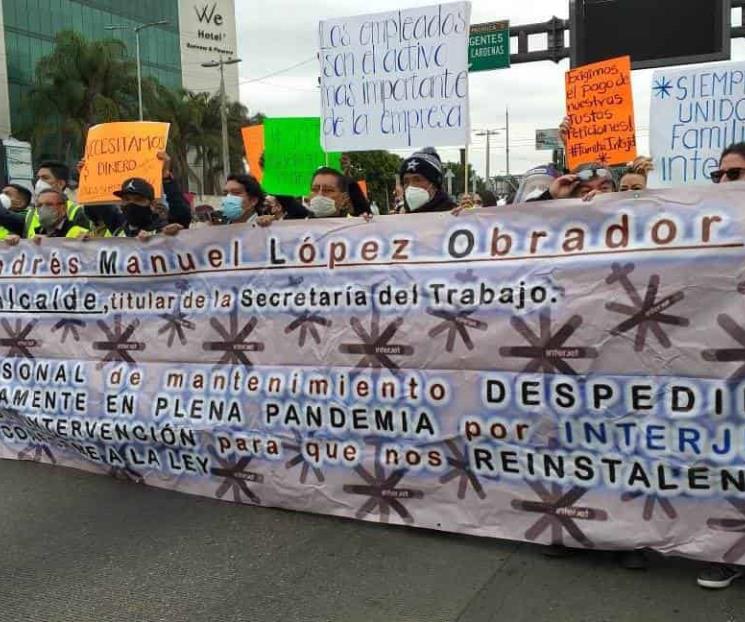 Empleados de Intejet bloquean Circuito Interior Empleados de Intejet bloquean Circuito Interior