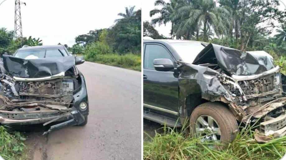 Sufre Samuel Etoo accidente automovilístico Sufre Samuel Etoo accidente automovilístico