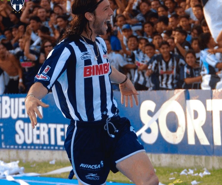 Recuerda Rayados a Toño De Nigris