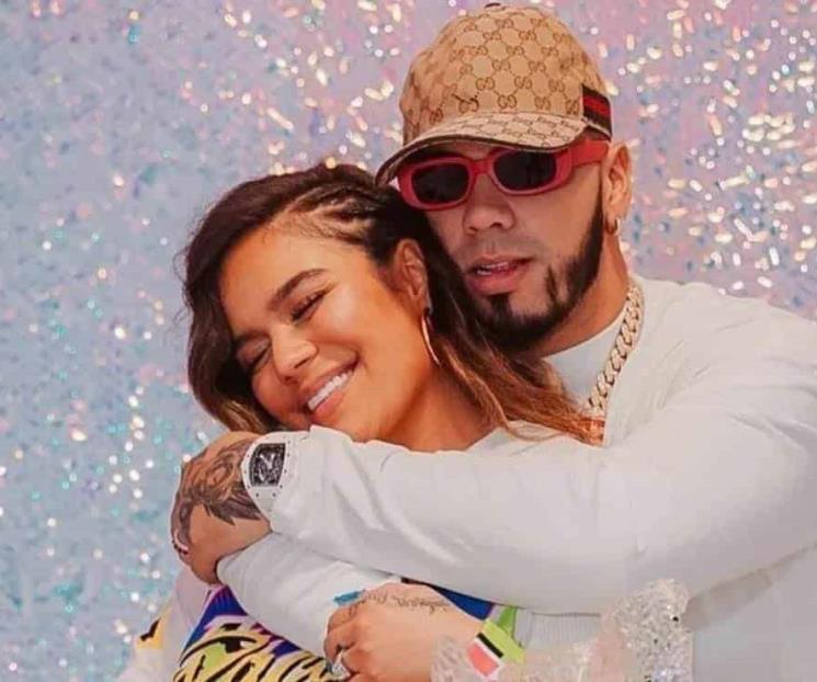 Karol G rompe silencio sobre rumores de su separación