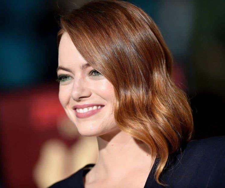 Revela Emma Stone que el cáncer de su mamá le cambió la vida Revela Emma Stone que el cáncer de su mamá le cambió la vida