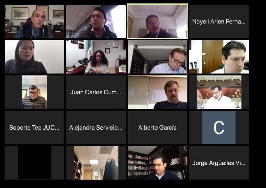 Acuerda tres sesiones semipresenciales