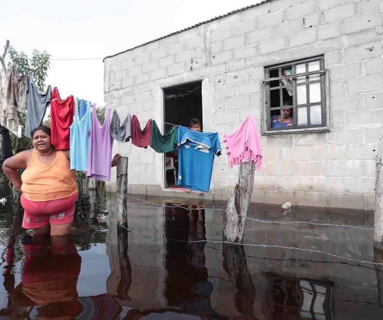 Emiten alerta en 5 municipios por crecida de ríos