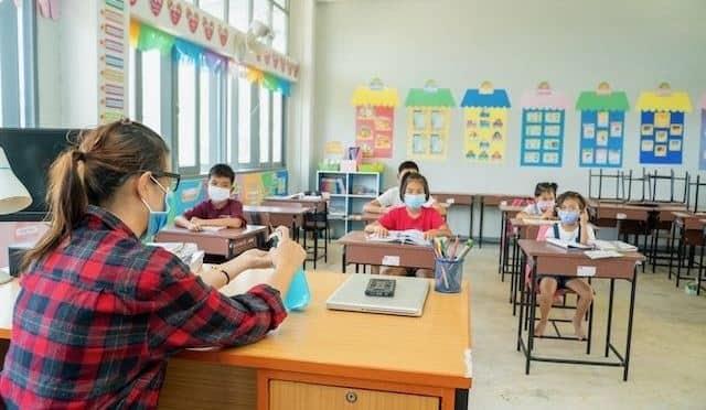Descarta Bronco regreso a clases presenciales en enero Descarta Bronco regreso a clases presenciales en enero