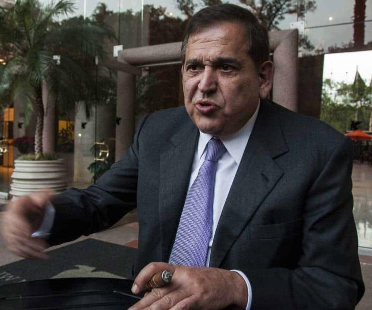 Juez niega a Ancira suspensión contra extradición