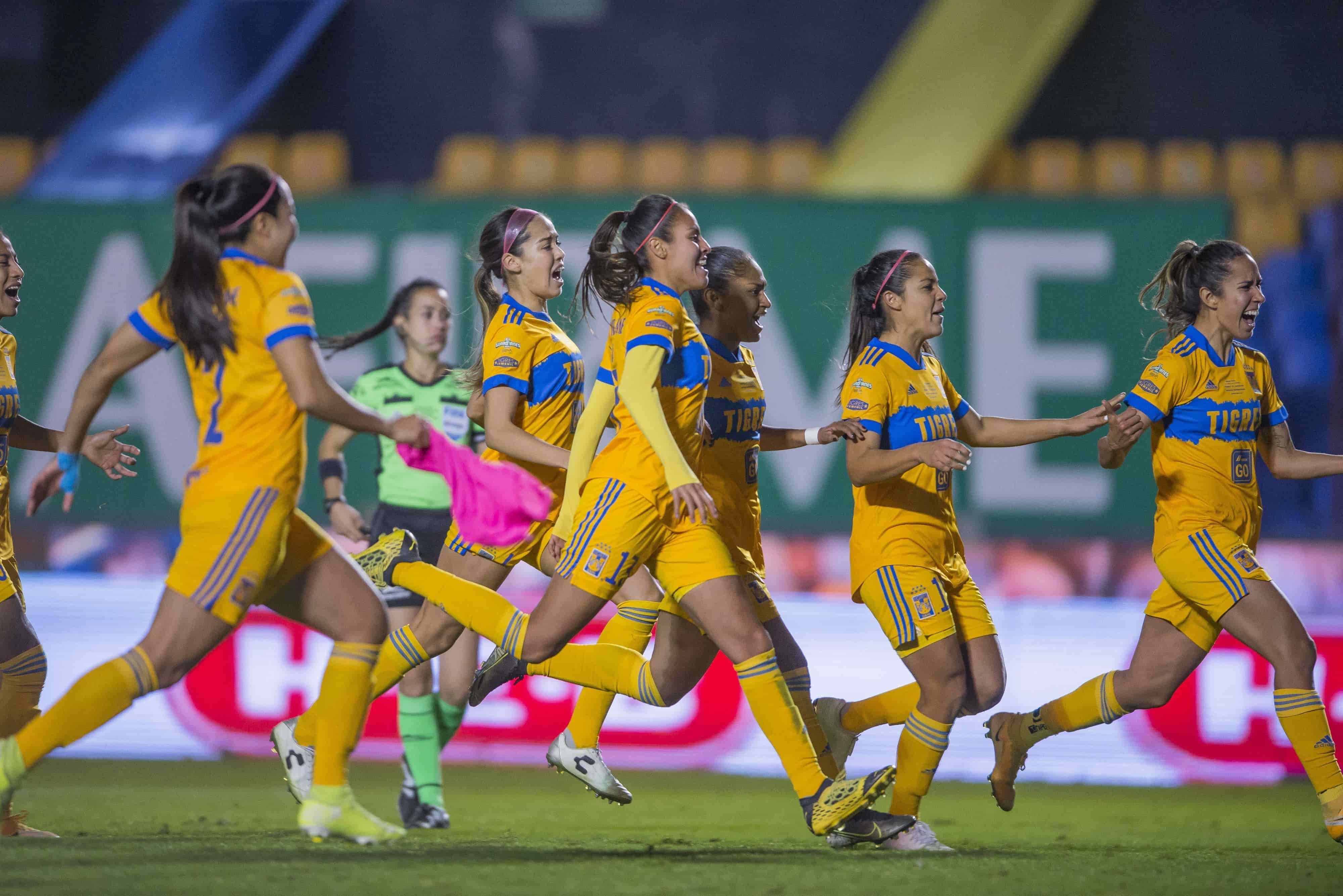 Tigres Femenil Campeonas del Guard1anes 2020