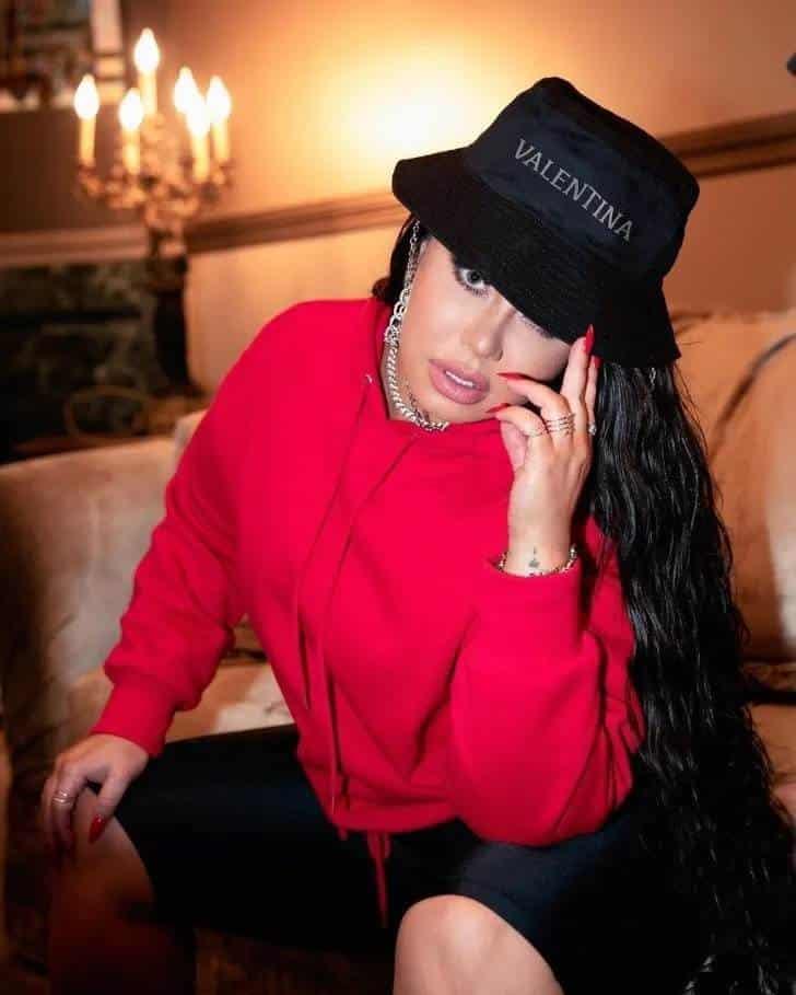 Tiene Chiquis Rivera radical cambio de look