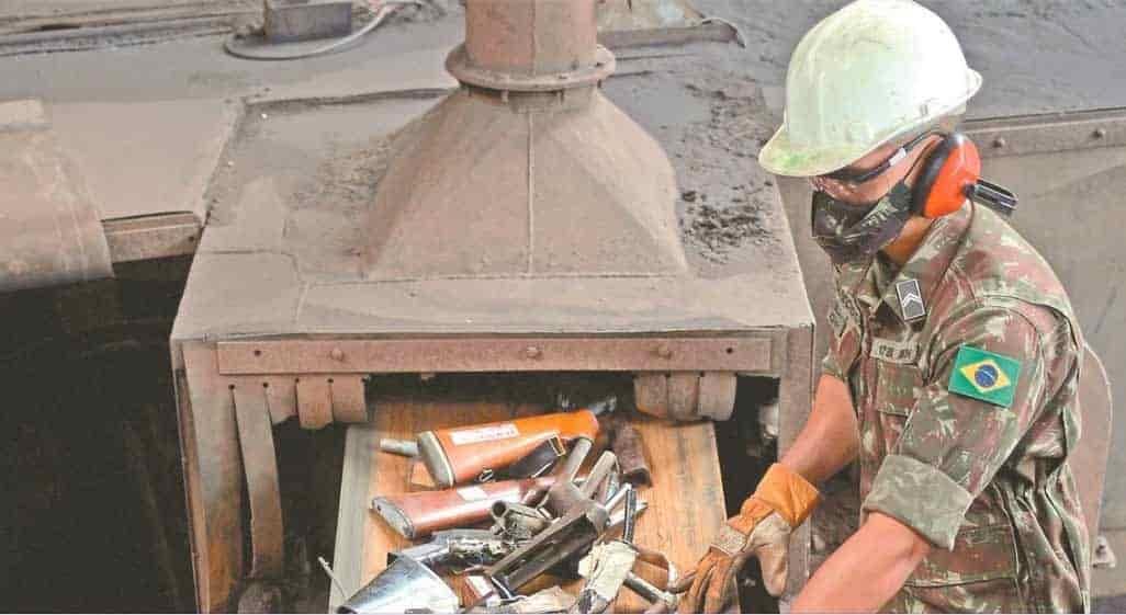 Resucita la industria bélica brasileña