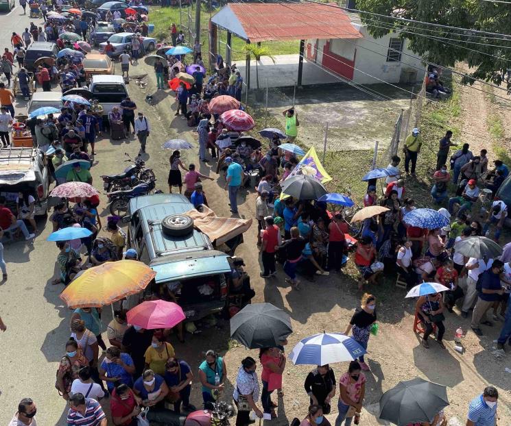 Suspenden plazas y negocios por no seguir normas en Edomex Suspenden plazas y negocios por no seguir normas en Edomex