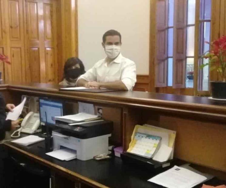 Exigen pagar de inmediato aguinaldo a maestros Exigen pagar de inmediato aguinaldo a maestros