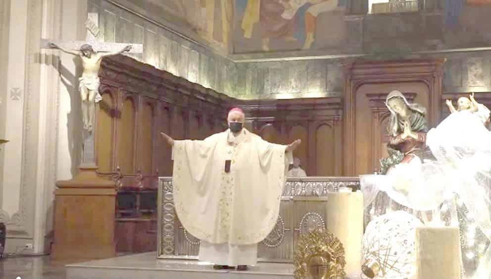 Invita arzobispo a cuidarse mutuamente con amor