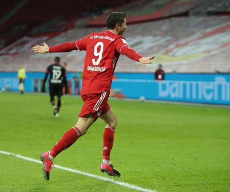 Bayern remonta y sigue de líder en Alemania Bayern remonta y sigue de líder en Alemania
