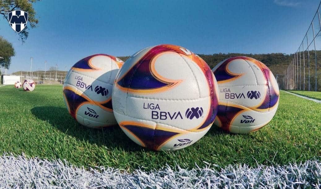 Doble sesión de trabajo en Rayados Doble sesión de trabajo en Rayados