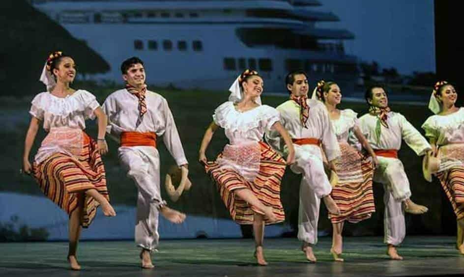 Comparte su pasión por la danza