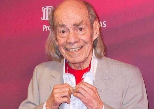 Prepara familia de ‘El Loco’ Valdés serie sobre él Prepara familia de ‘El Loco’ Valdés serie sobre él