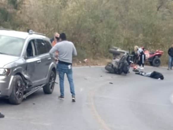 El empresario murió mientras que su acompañante resultó herido, tras estrellar de frente su cuatrimoto contra una camioneta