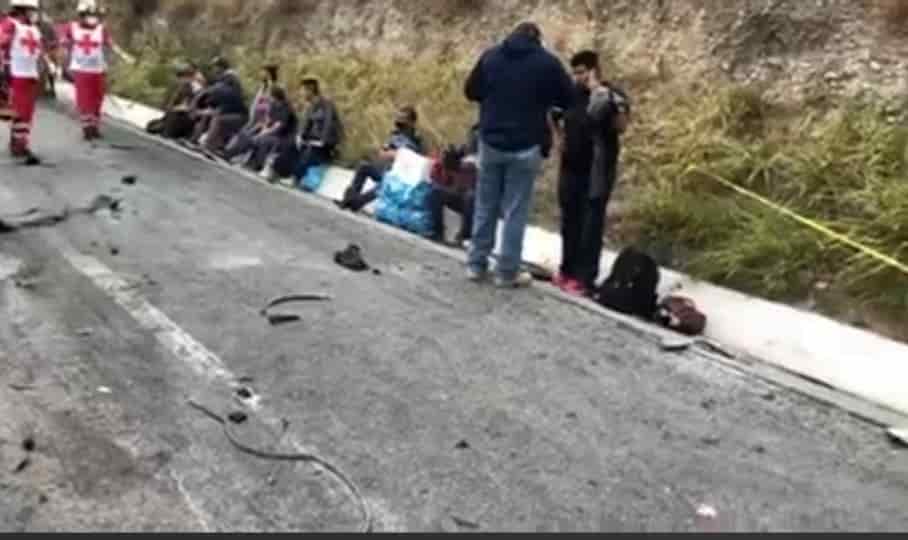 Una bebita sin vida y diez personas lesionadas, fue el saldo que dejó el choque