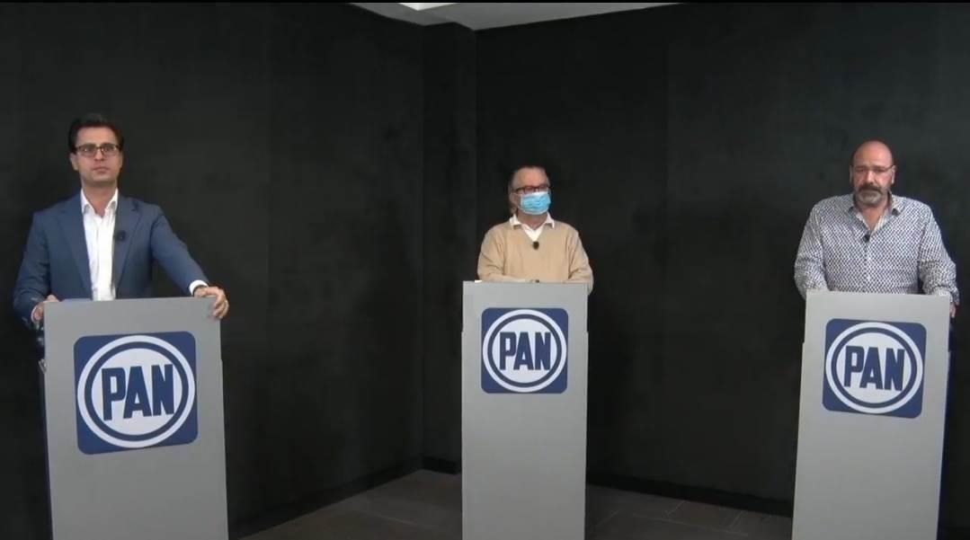Debaten precandidatos panistas en San Pedro