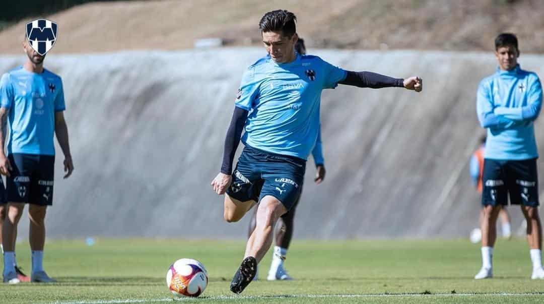 Define Aguirre alineación para jugar ante Atlas