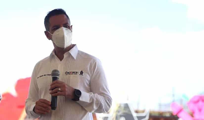 Alejandro Murat, gobernador de Oaxaca, da positivo a Covid