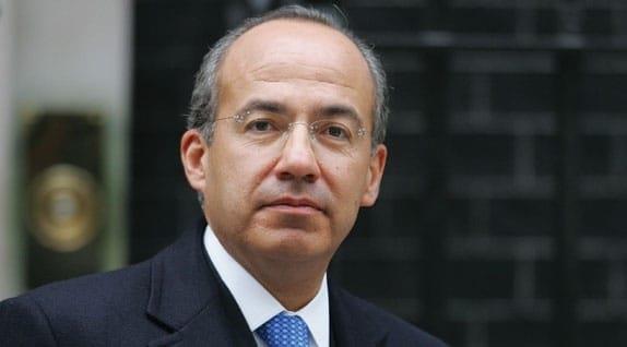 Calderón pide atención para paciente Covid en NL Calderón pide atención para paciente Covid en NL