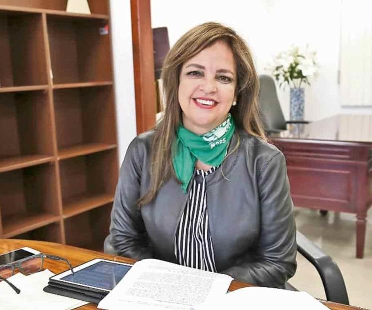 Diputada pide dictaminar iniciativas en materia de aborto