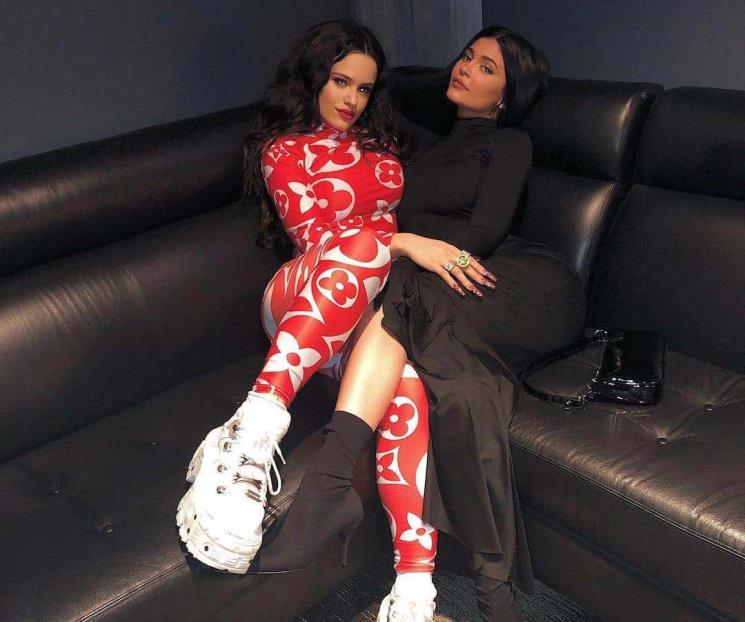 Kylie Jenner deja de seguir a Rosalía en Instagram