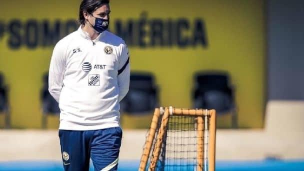 Solari se perderá el debut del América en el Guardianes 2021