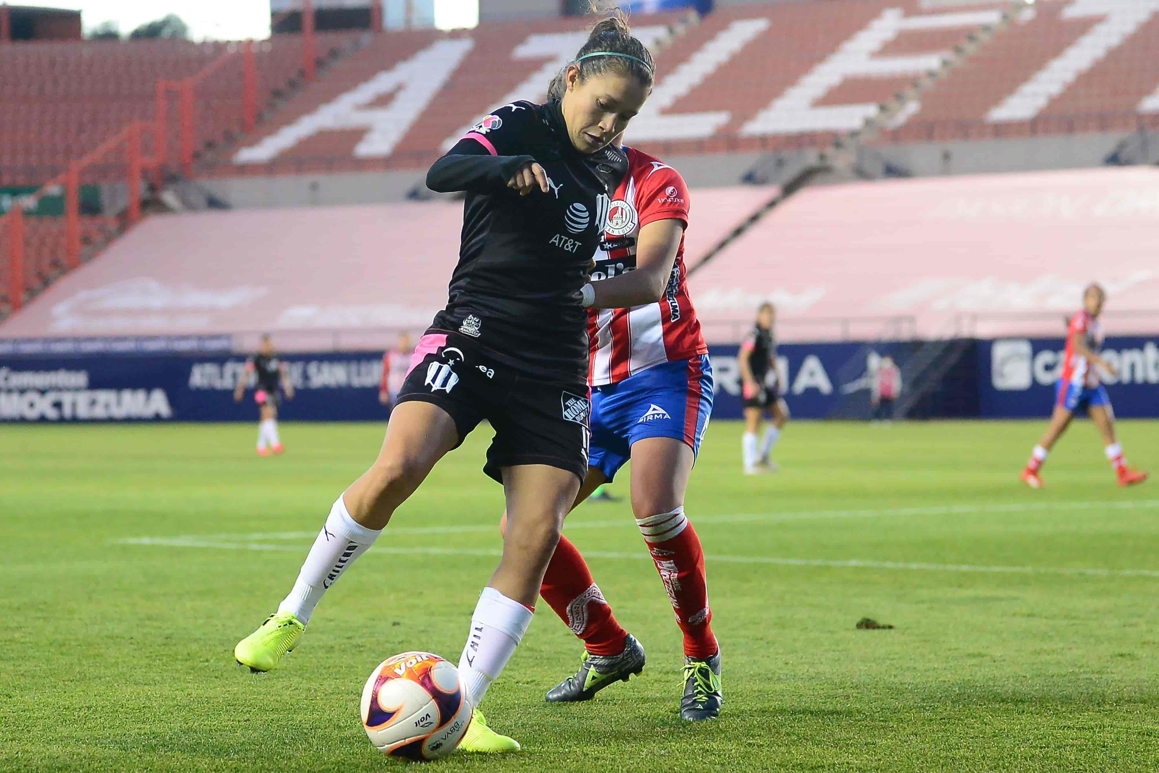 Golean Rayadas 5-0 a San Luis