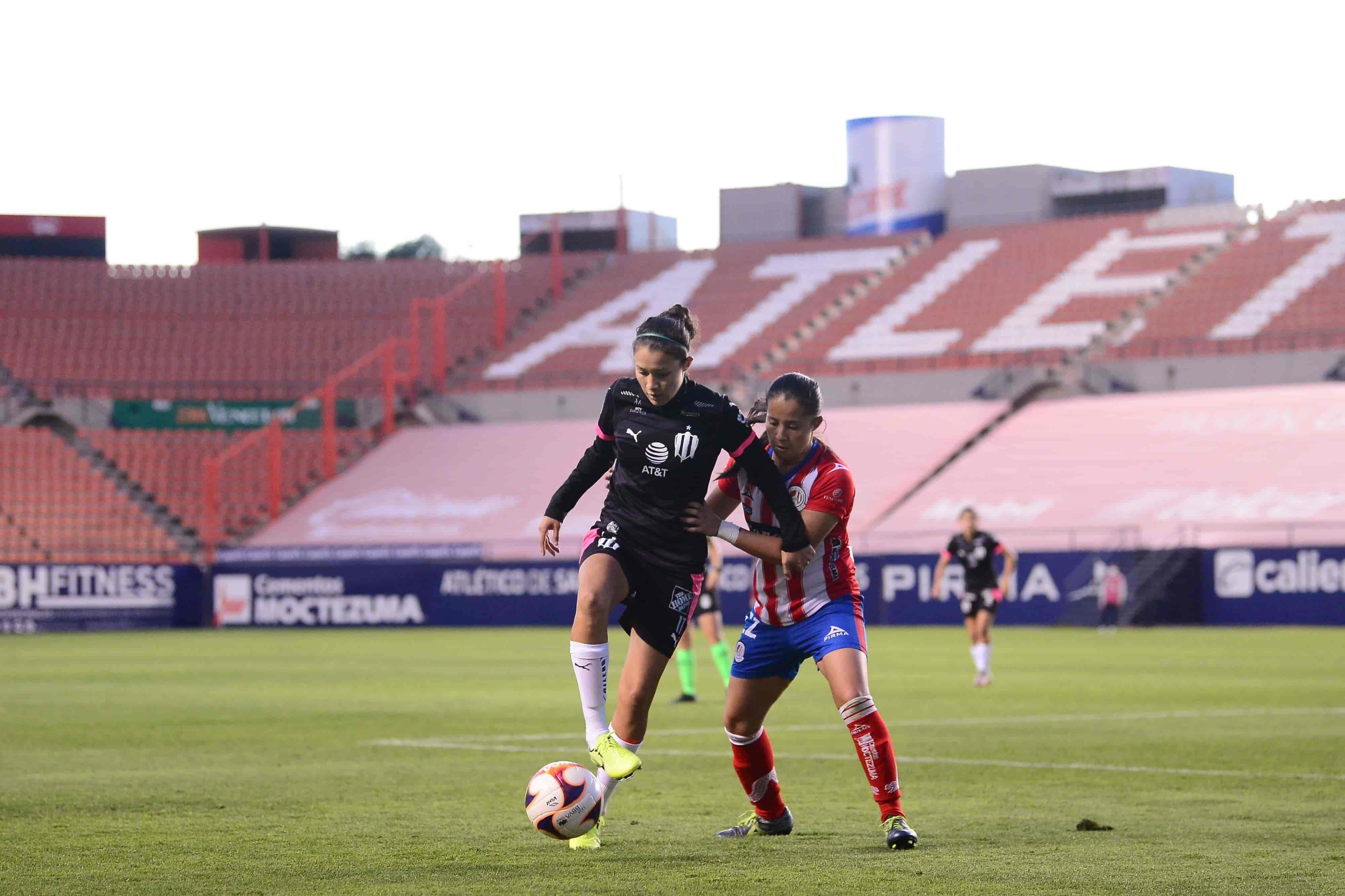 Golean Rayadas 5-0 a San Luis