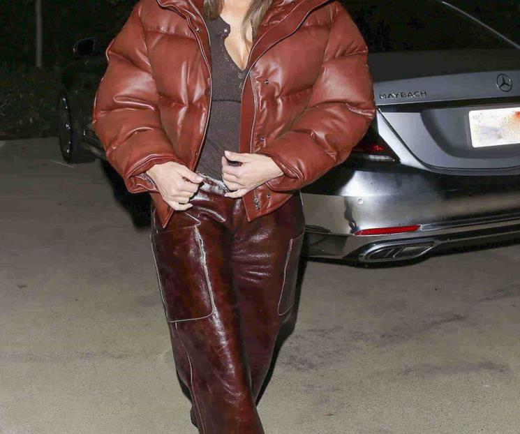 Reaparece Kim Kardashian utilizando su anillo de casada