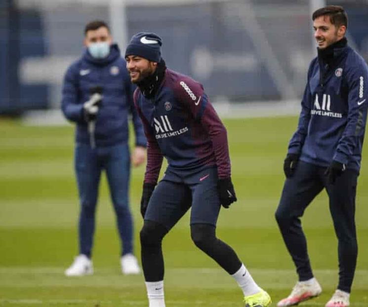 Vuelve Neymar a entrenamientos con PSG tras lesión Vuelve Neymar a entrenamientos con PSG tras lesión