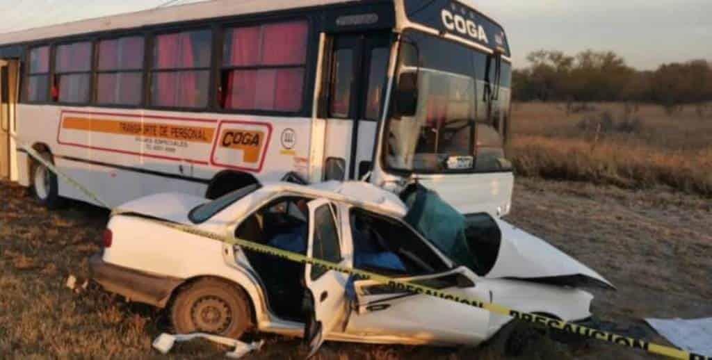 Choque deja 2 personas muertas en Zuazua NL Choque deja 2 personas muertas en Zuazua NL