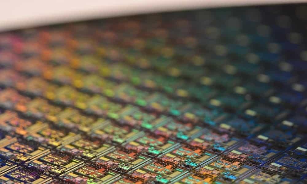No descarta recurrir a competencia para producir sus chips No descarta recurrir a competencia para producir sus chips