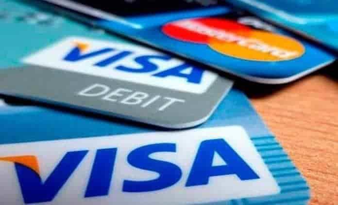 Mexicanos dejaron de gastar 963 mdp con tarjetas Mexicanos dejaron de gastar 963 mdp con tarjetas