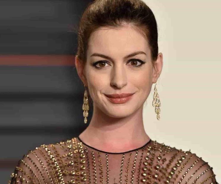 Anne Hathaway habla del por qué odia su nombre Anne Hathaway habla del por qué odia su nombre