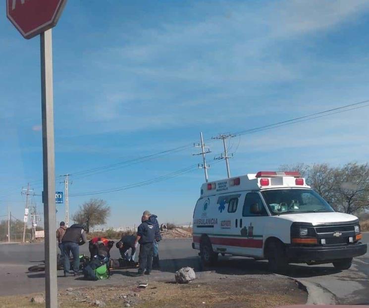 Resulta motociclista herido en choque Resulta motociclista herido en choque