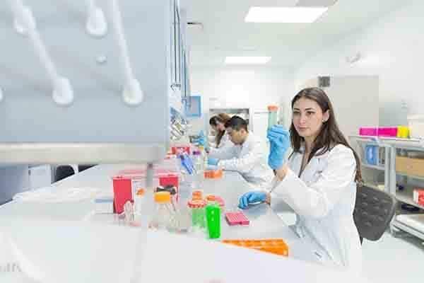 Identifica Tec logros y retos ante pandemia