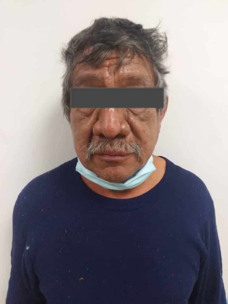 El hombre de la tercera edad acosó sexualmente a una joven en un vagón del metro