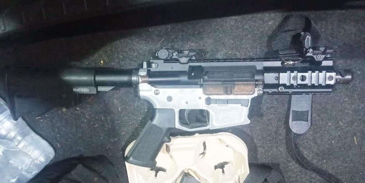 Arrestan a dos por asalto en la Roma