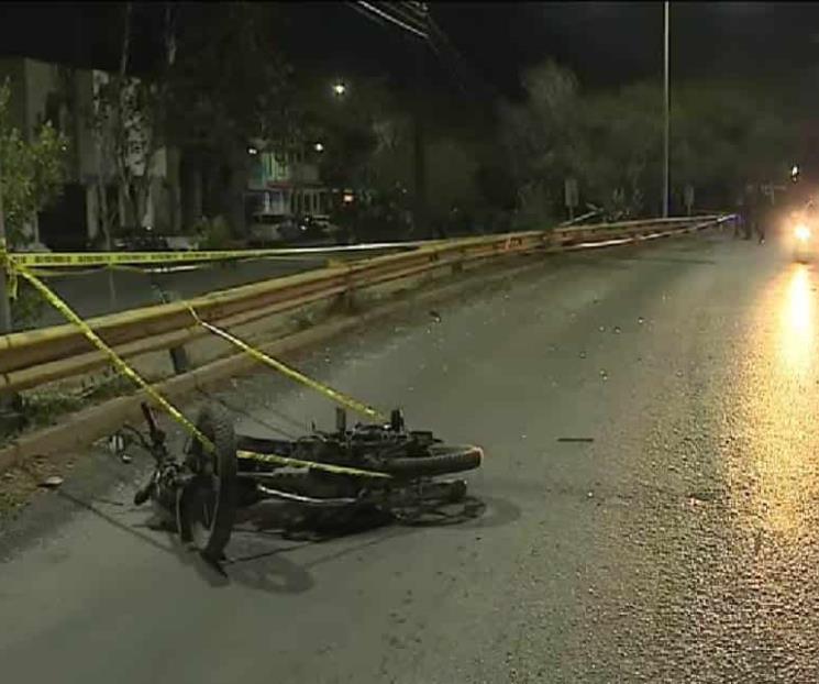 Fallece motociclista en estrellamiento Fallece motociclista en estrellamiento
