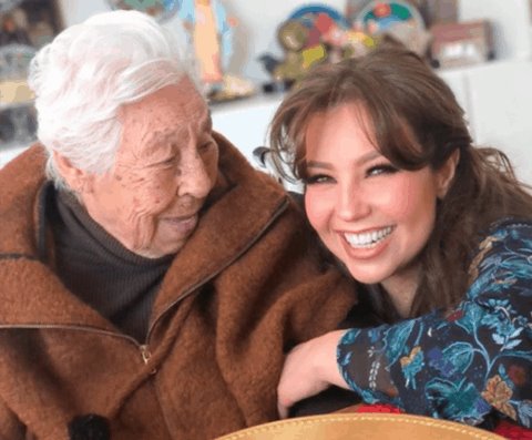 Mi abuela está en condiciones inaceptables: Thalía